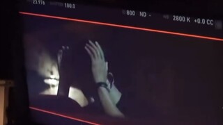 Bagian saat Ding Haiyin merekam lagu "Snowdrop" untuk Yinglu begitu menyakitkan hingga dia tidak bis