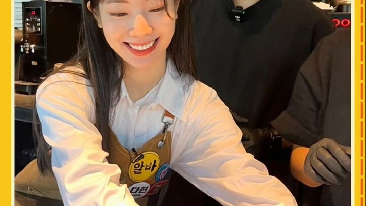 How happy I’d be if TWICE opened a coffee shop (just dreaming)