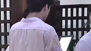 [Sehun Oh] I won't allow anyone to still haven't watched this video—just ten seconds, yet it's incre