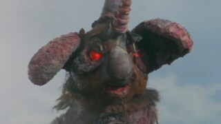 Ibu dan Anak Monster Ultraman Taro-Kanguru