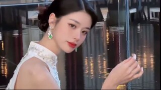 Black & White Qipao #板板酱 #美女 #beauty #tiktok #douyin #辣妹 #甜妹 #douyu