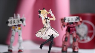Mengapa Anda tidak masuk dan melihat Sabre yang lucu [Stop Motion Animation]