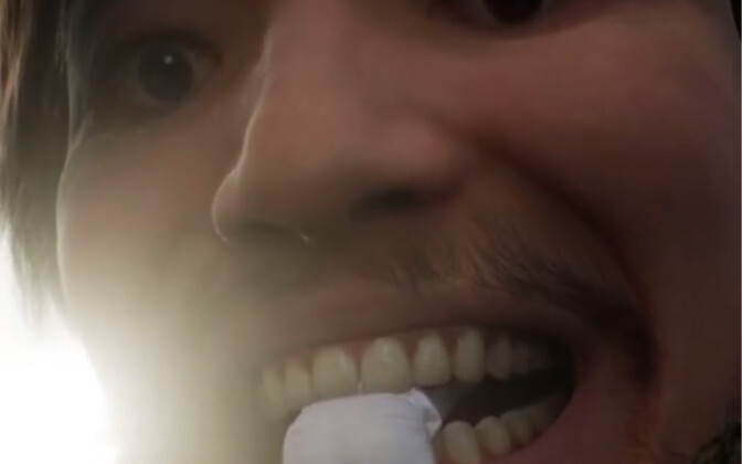 The live-action version of Attack on Titan was shot like this and I gave my heart directly to it.