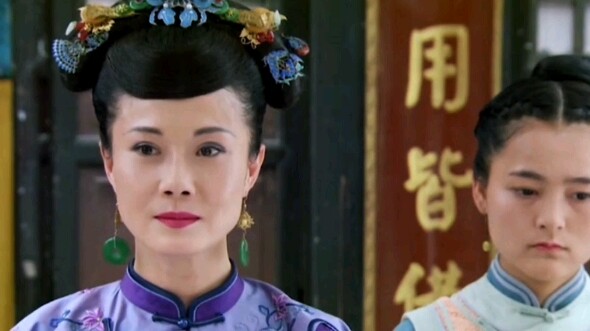 The female boss falsely accused a beggar of stealing her wallet, but Zheng Banqiao ended up punishin