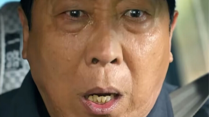 The behind-the-scenes footage of "Kurosaku Arita Going Down the Mountain" is worthy of Mr. Arita, a 