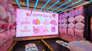 The CRANE TRAIN! One of a Kind Claw Machine!