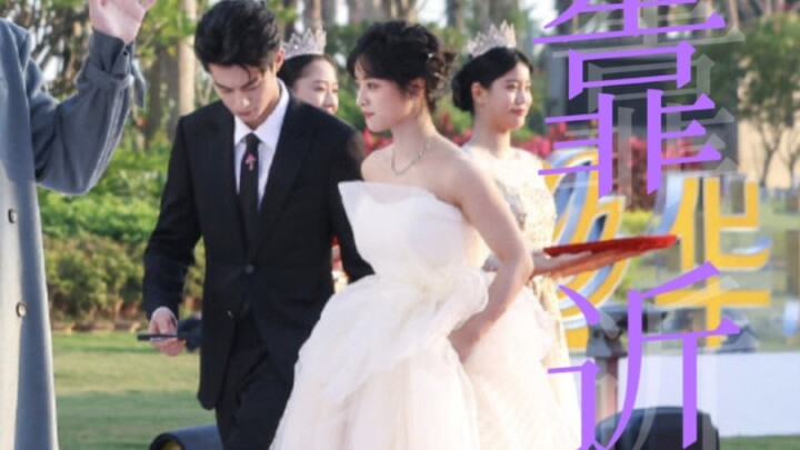 His big step closer to her and the way he looks at her are so ship-worthy || Diyue Style