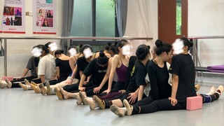 艺 考 哪 轻 松