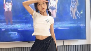 Hãy xem bạn có đủ khả năng không! Hãy thử thách bản thân nhảy ngẫu nhiên qua 10 bài hát K-pop hot nh