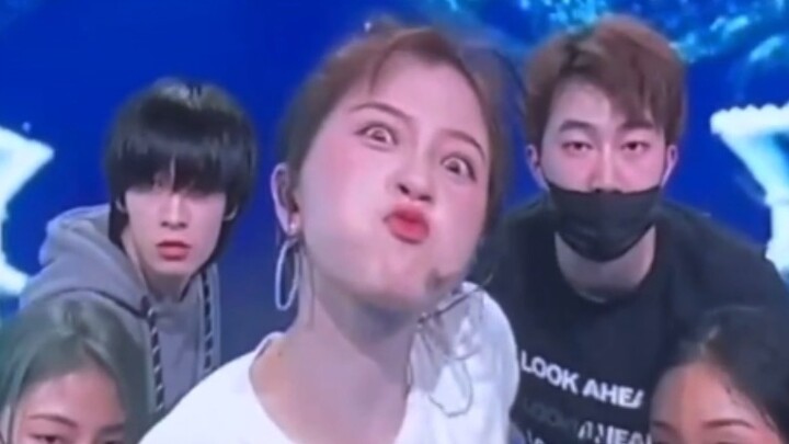 คลิกเพื่อเก็บเกี่ยวความสุข! บล็อกคอนเสิร์ตของ Yu Shuxin!