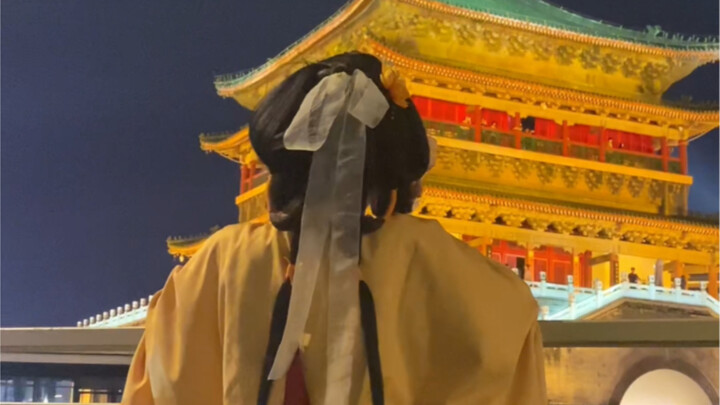 Reincarnated as a Young Lady, I’m Charging Into Chang’an City! Hahaha, Xi’an, here I come!