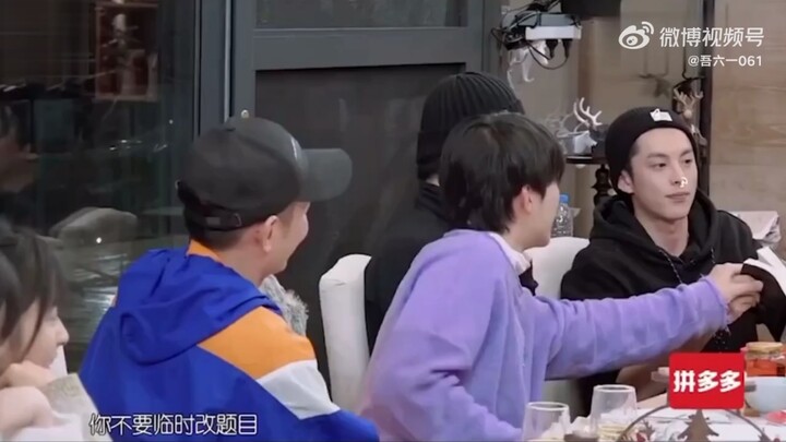 No wonder he’s the chosen one, Dongfang Qingcang!!!