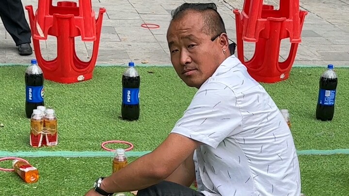 Bạn không thể mềm lòng khi gặp một ông chủ như vậy