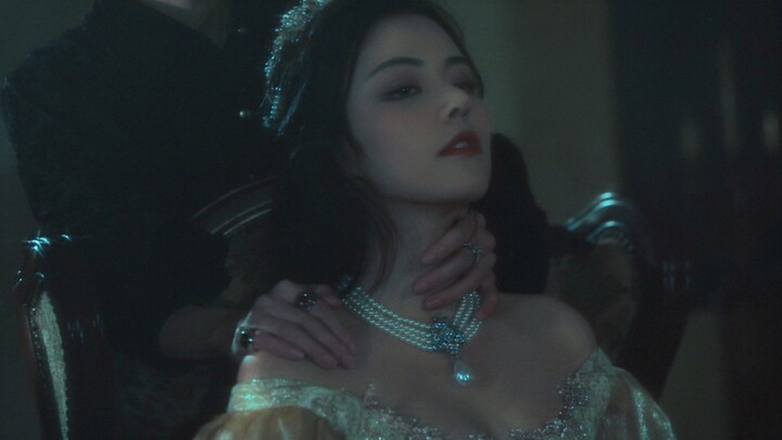 الأميرة التي توشك على الانقلاب و—