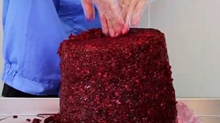 冷知识：鲜花饼的馅是红纸做的