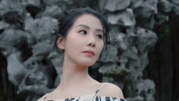 The latest Liu Shishi video clip of Shangchengshi, Dreaming of Longkui ~ This style is so beautiful