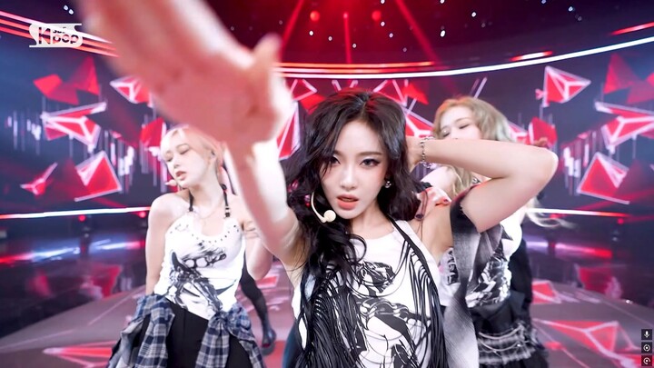 مونتاج مختلط لمشروع نهاية الفصل الدراسي لطلاب الجامعات بعنوان "ويبلش"