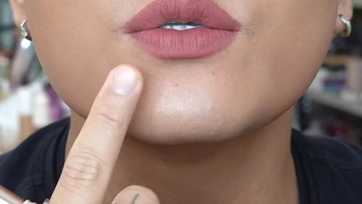 Lipstik wajib punya musim semi-musim panas! Semua lipstik matte harus se-keren ini #UjiWarnaLipstik 