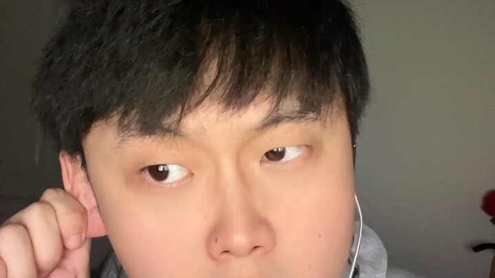 เมื่อเพื่อนฉันเล่นเกมแล้วมีอีกหนึ่งบุคลิก