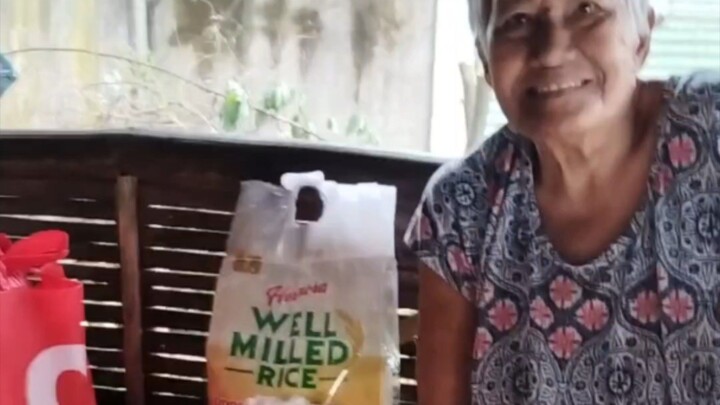 HELPING NANAY