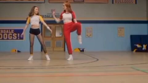 Gala talaga ni ac sumayaw