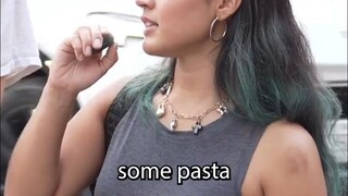 Aku cuma pergi membeli sesuatu, kamu sudah jatuh cinta begitu saja?