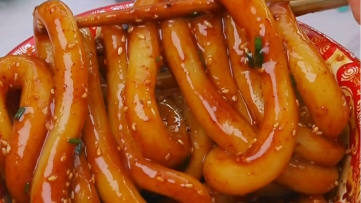 Bạn thân đến tham gia "Nam sinh nữ sinh tiến về phía trước", mình sẽ làm một hộp cơm để tiếp thêm sứ