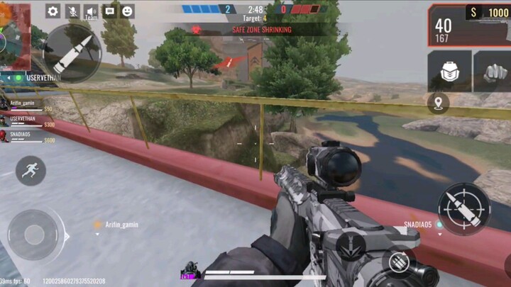 blood strike game play