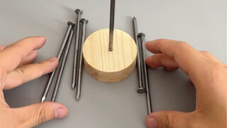 你觉得着六根钉子可以同时放上去吗？