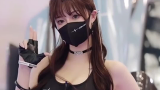 这就是纯欲天花板嘛？
