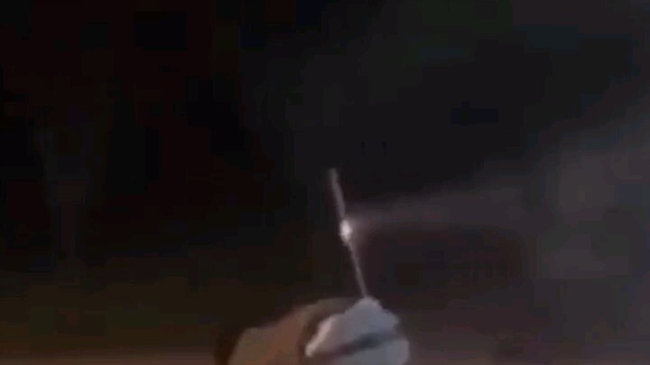 women with firework vs. men with firework😎😎