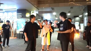 Lebih dari 150 orang! Bersama dengan para pembuat beat Shanghai yang berkunjung, kami mempersembahka