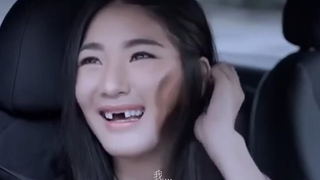 إعلانات تايلاندية مضحكة جداً، أضحكني حتى الموت ههههه