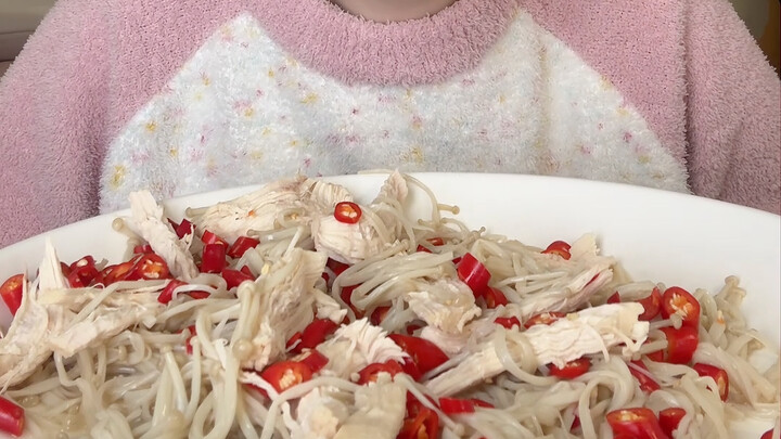 【Tiểu Thạch Nguỵ Hiểm】Quá đã với bữa ăn thả ga: mì gà tây!