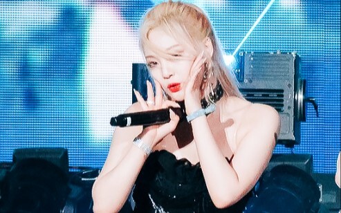 แม่เจ้า หนิงอี้จั๋วขึ้นแท่นอันดับ 1 เกี่ยวกับความงามอีกแล้ว