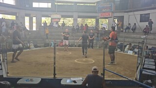 2hits . 1st fight