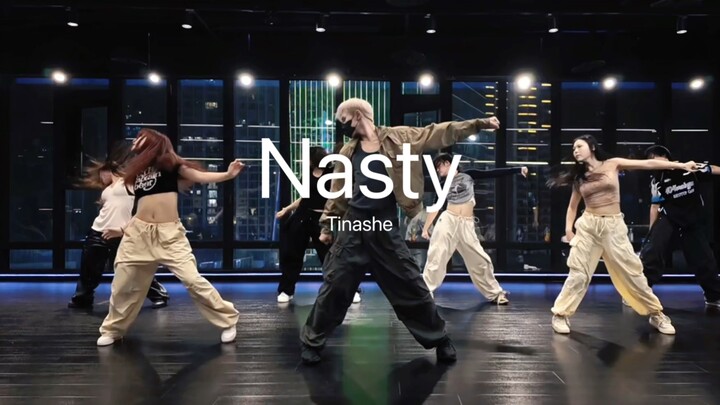 Dance is my best medical beauty《Tinashe-Nasty》#天宝唱舞