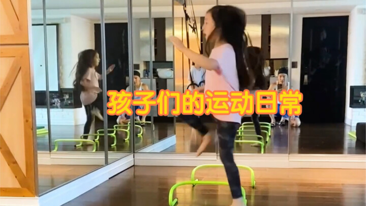 Phần vận động thường ngày của Tiểu Bào Phu & Vũ Ân & Thi Thi | Dạy con, chăm con