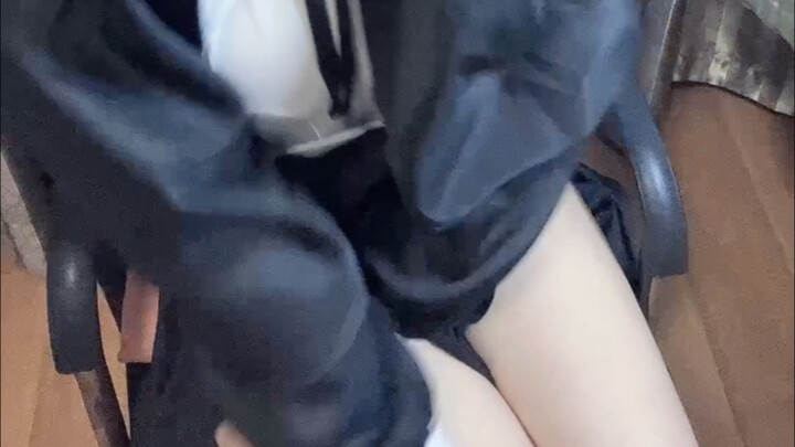 Yuexue Turns into a Nun to Pray for You