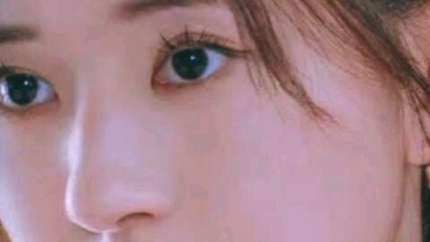 zhoa lusi/rosy zhao.....beautiful picture😍❤️