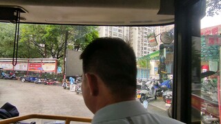 รถบัสเอกชนในเขตGuangzhou, Chinaจากหมู่บ้านFengxin Yuan, Phoenix City, Country Gardenไปยังสถานีรถไฟใต