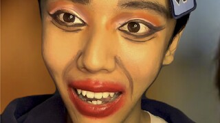 Didn’t they really invite the real person to “Lisa Imitation Makeup”?