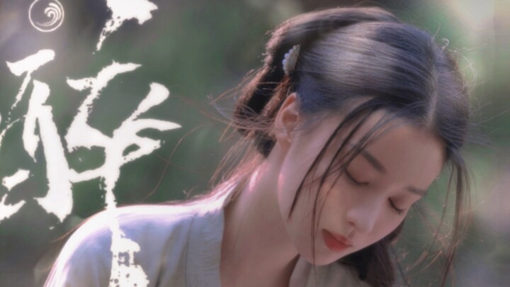 Over 30 stunning beauties in traditional costumes perfectly match TFBOYS’ “Drunk” — pure Chinese sty