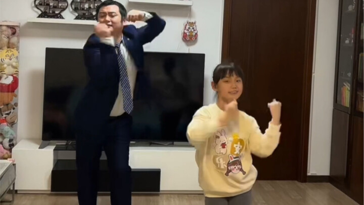 เต้นช่วงหนึ่งของ "จินเฟิงยวี่ลู่"