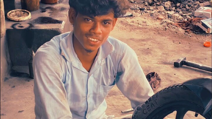🧑‍🔧 Mechanic Life 🔧 मेहनत ही पहचान है! ❤️Hashtags: #MechanicLife #Mechanic #BikeRepair #DailyVlog