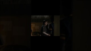 Stranger things season 1 episode 1 shorts 04