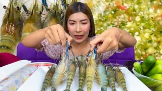กินแซ่บ ซาซิมิกุ้งแม่น้ำ ดิบๆ สดๆ เนื้อใสๆ เนื้อหวานเจี๊ยบ
