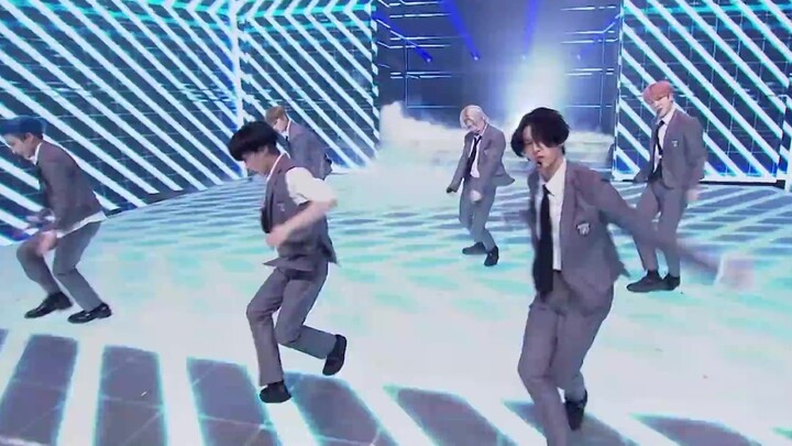 ราชาผู้เป็นนิรันดร์คำราม! ATEEZ คัฟเวอร์เพลง "Growl" ของ EXO