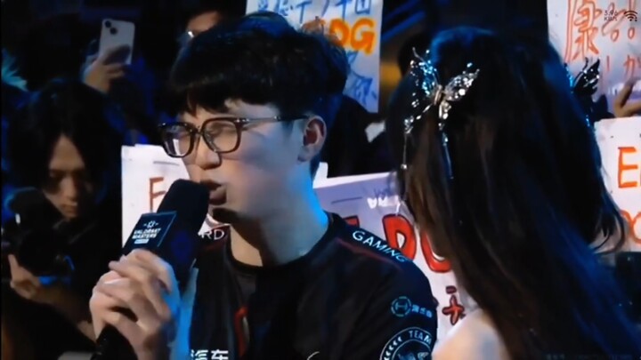 เทพก็ขู่หนัก