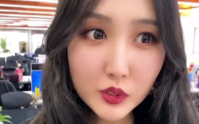 Có nội dung mới ở cuối bộ sưu tập Trà xanh Li Tao~